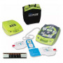 Автоматический наружный дефибриллятор ZOLL AED Plus в зелёном корпусе, вид спереди с закрытой крышкой