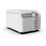 Микроцентрифуга высокоскоростная DLAB D1524 с закрытой крышкой, вид спереди сбоку
